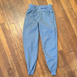 Nike Women’s Gray Jogger Pants